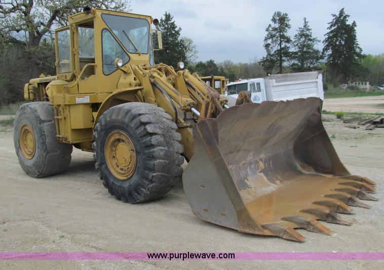 image for item D3155 1972 Caterpillar 980B wheel loader
