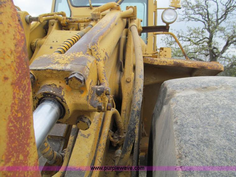 image for item D3155 1972 Caterpillar 980B wheel loader