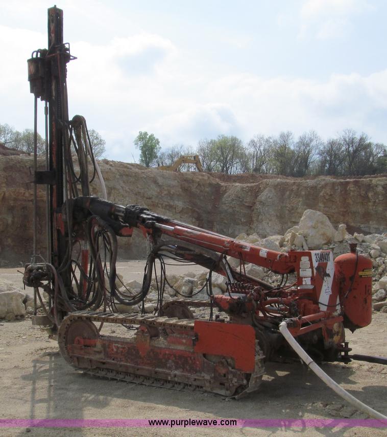 image for item D3156 Ram track drill and compressor