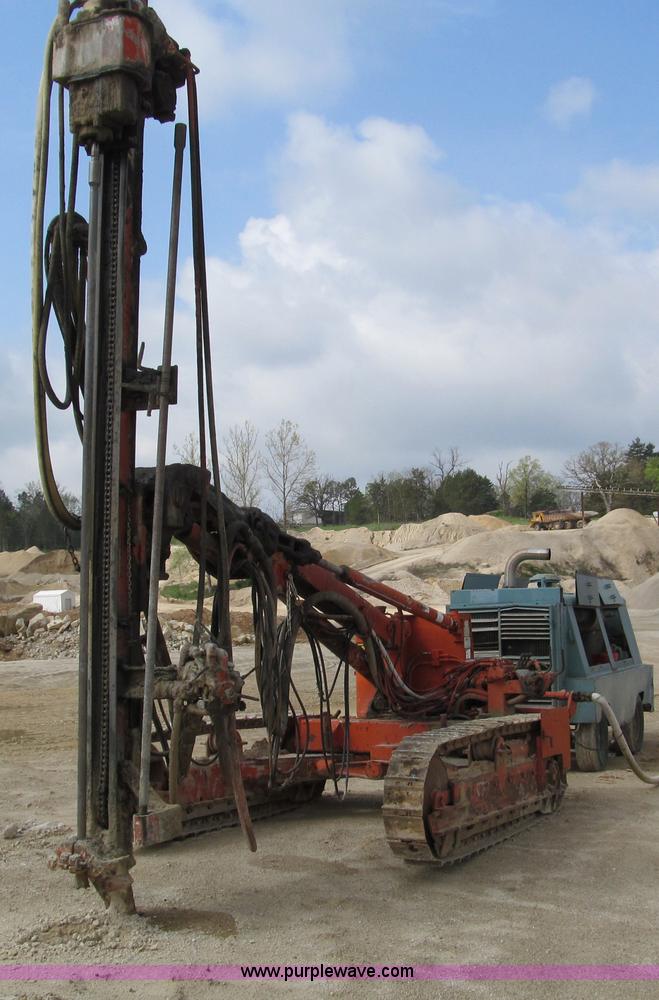 image for item D3156 Ram track drill and compressor