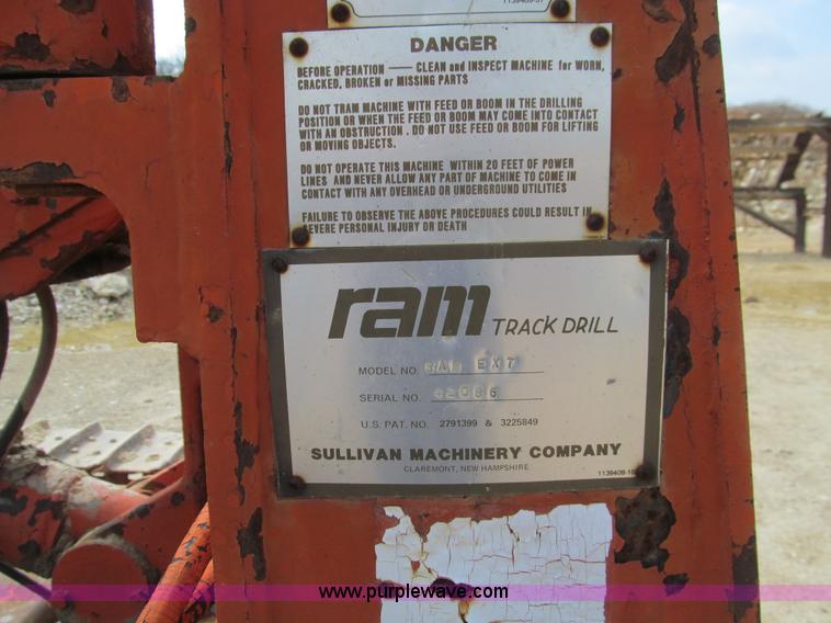 image for item D3156 Ram track drill and compressor