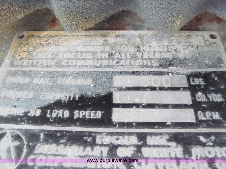 image for item D3158 1976 Euclid R22 haul truck