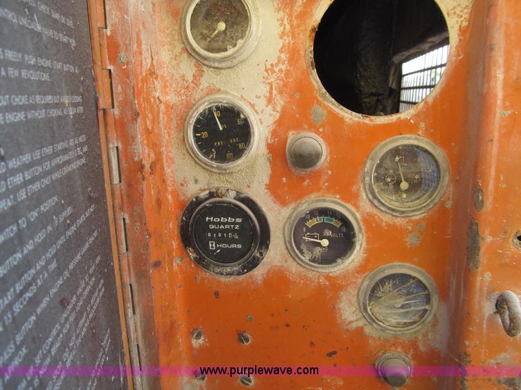 image for item D3159 1981 Joy D100 air compressor