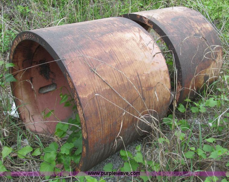 image for item D3176 1973 Pioneer 4030 triple roll crusher