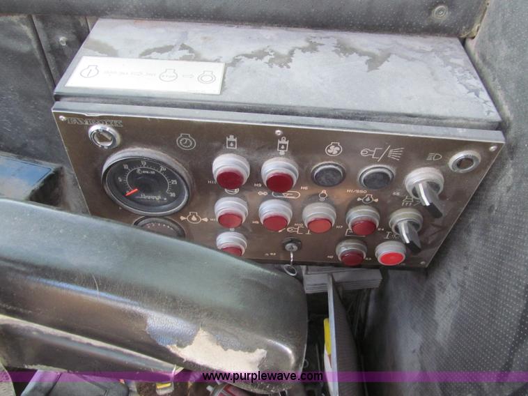 image for item D3180 1994 Tamrock CHA1100 drill