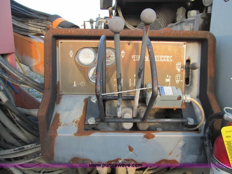 image for item D3180 1994 Tamrock CHA1100 drill