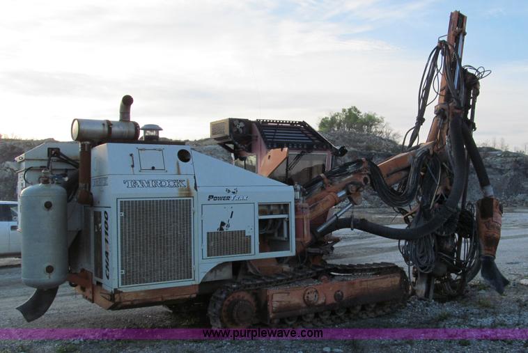 image for item D3180 1994 Tamrock CHA1100 drill