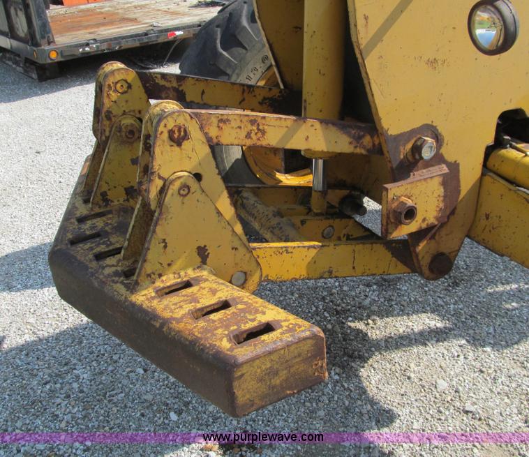 image for item D3181 1971 John Deere 570 motor grader