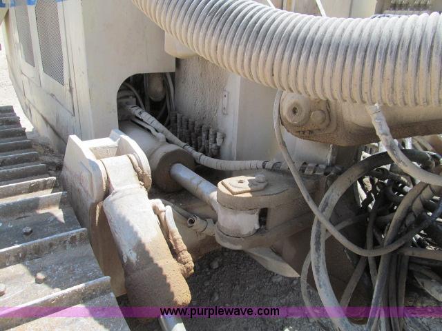 image for item D3190 1998 Furukawa HCR12-ES track drill