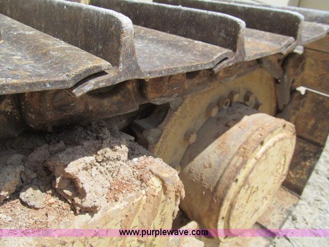 image for item D3190 1998 Furukawa HCR12-ES track drill