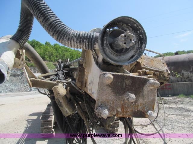 image for item D3190 1998 Furukawa HCR12-ES track drill