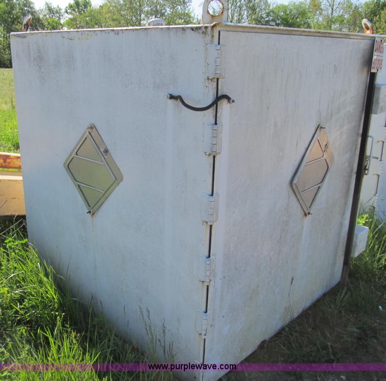 image for item D9458 Ammunition and explosive storage magazine