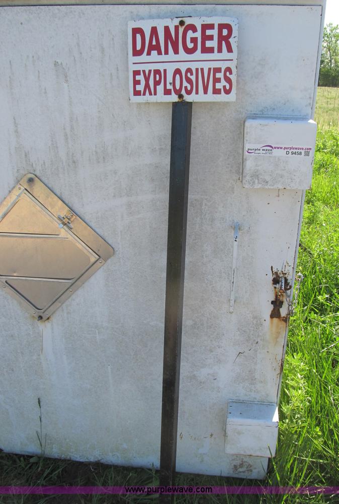 image for item D9458 Ammunition and explosive storage magazine