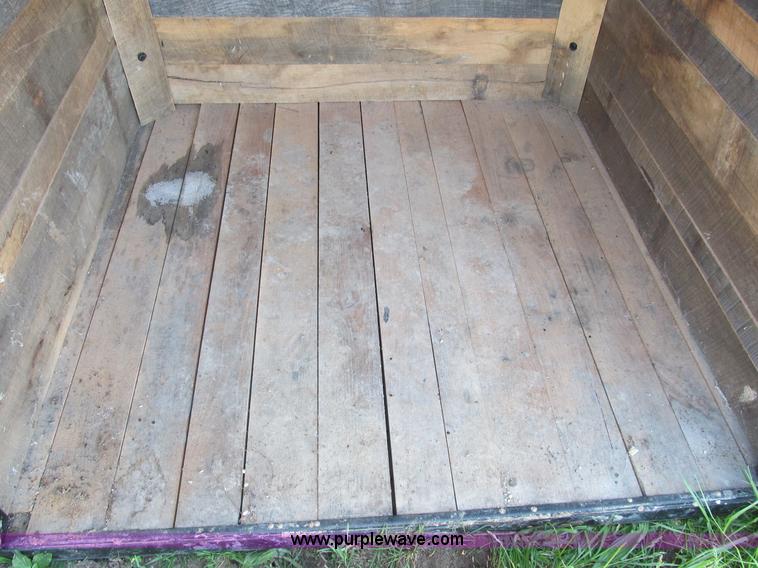 image for item D9458 Ammunition and explosive storage magazine