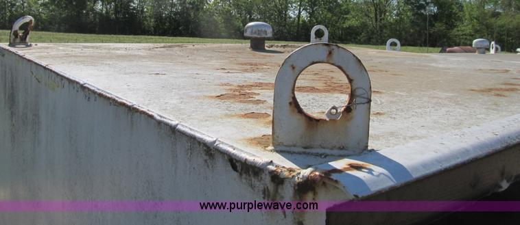 image for item D9459 Ammunition and explosive storage magazine