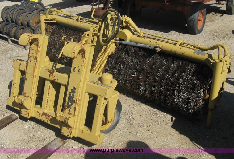 image for item A6246 Balderson BHB9260 quick attach sweeper