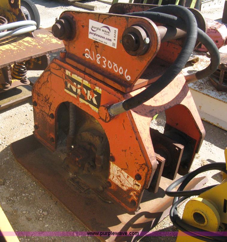 image for item A6249 NRK C-8 hydraulic plate compactor