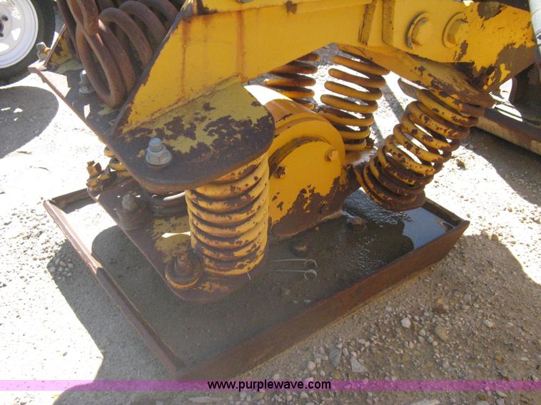 image for item A6250 Pin-on Hydraulic plate compactor