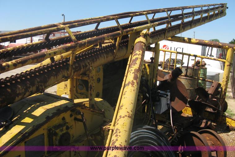 image for item A6256 Williams ADH35 truck mounted hole digger body