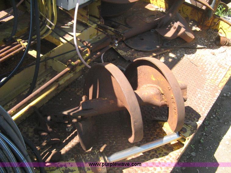 image for item A6256 Williams ADH35 truck mounted hole digger body