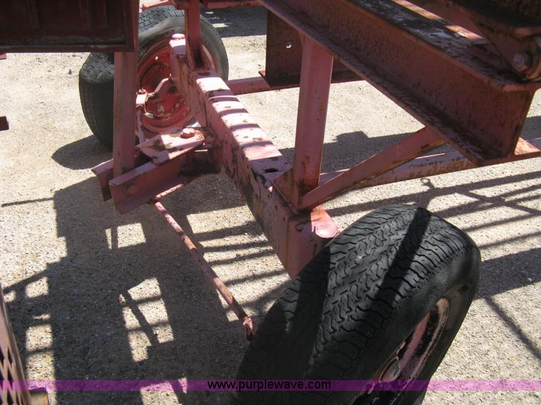 image for item A6266 Wagon running gear with manual lift and tilt working man basket