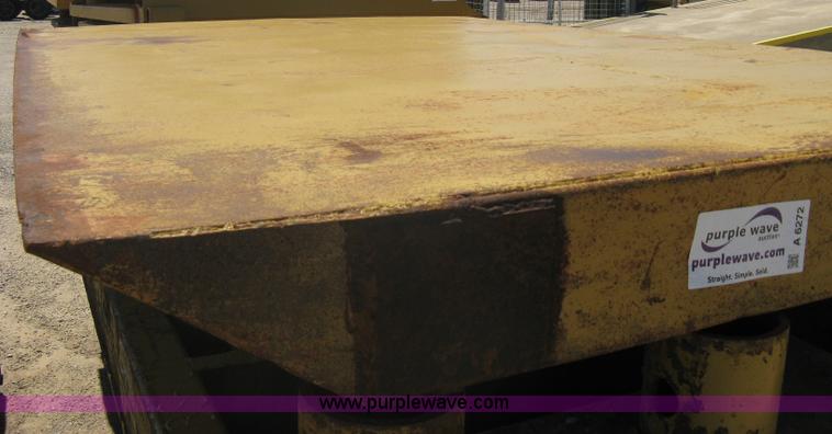 image for item A6272 Trench box