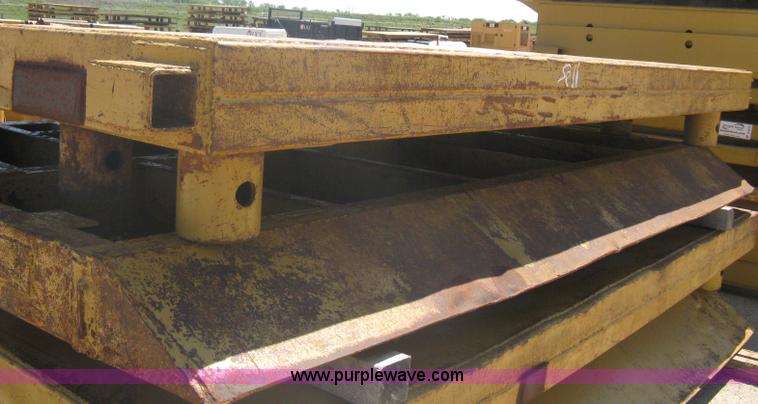 image for item A6272 Trench box