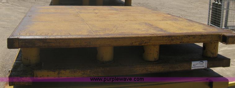 image for item A6274 Trench box