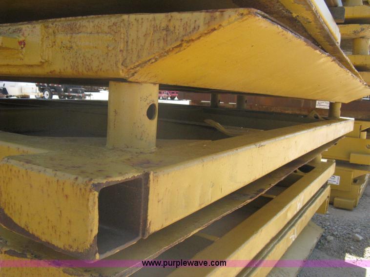 image for item A6276 Trench box