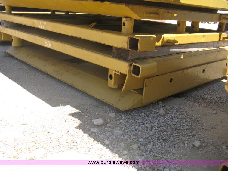 image for item A6278 Trench box