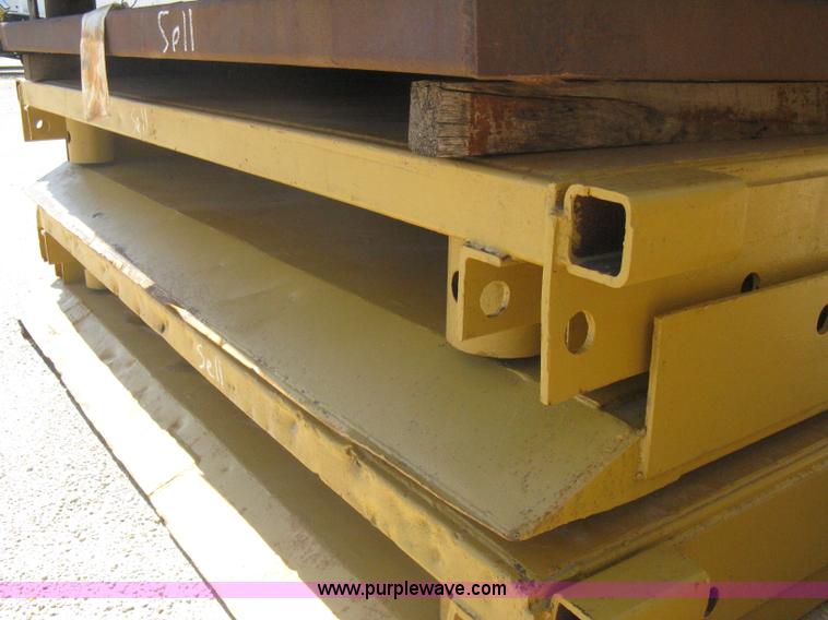 image for item A6280 Trench box