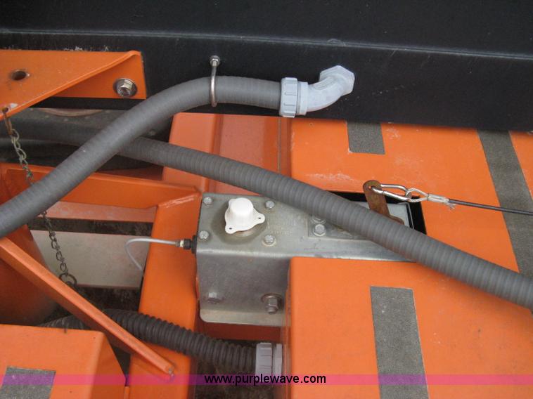 image for item A6290 2003 AMSIG CMS-T331 portable message board