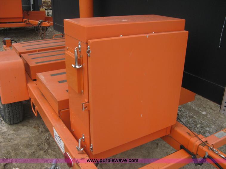 image for item A6290 2003 AMSIG CMS-T331 portable message board