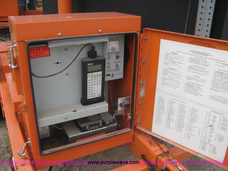 image for item A6290 2003 AMSIG CMS-T331 portable message board