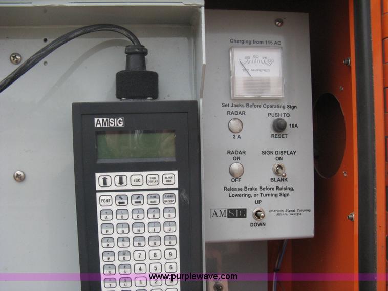 image for item A6290 2003 AMSIG CMS-T331 portable message board