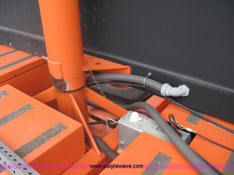 image for item A6291 2003 AMSIG CMS-T331 portable message board