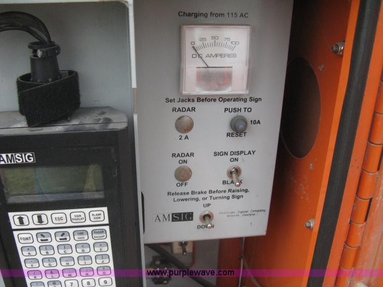 image for item A6291 2003 AMSIG CMS-T331 portable message board