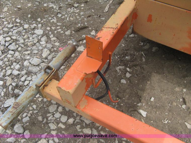 image for item A6291 2003 AMSIG CMS-T331 portable message board