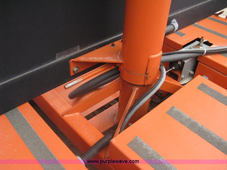 image for item A6292 2003 AMSIG CMS-T331 portable message board