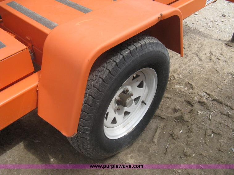 image for item A6292 2003 AMSIG CMS-T331 portable message board