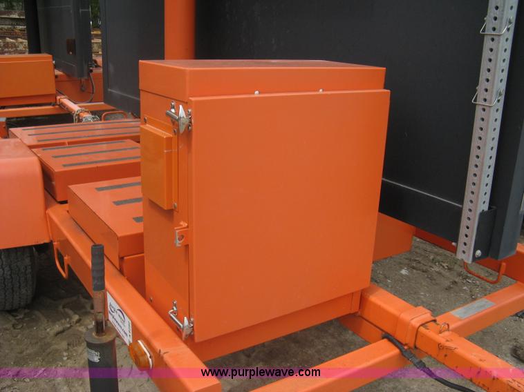 image for item A6292 2003 AMSIG CMS-T331 portable message board