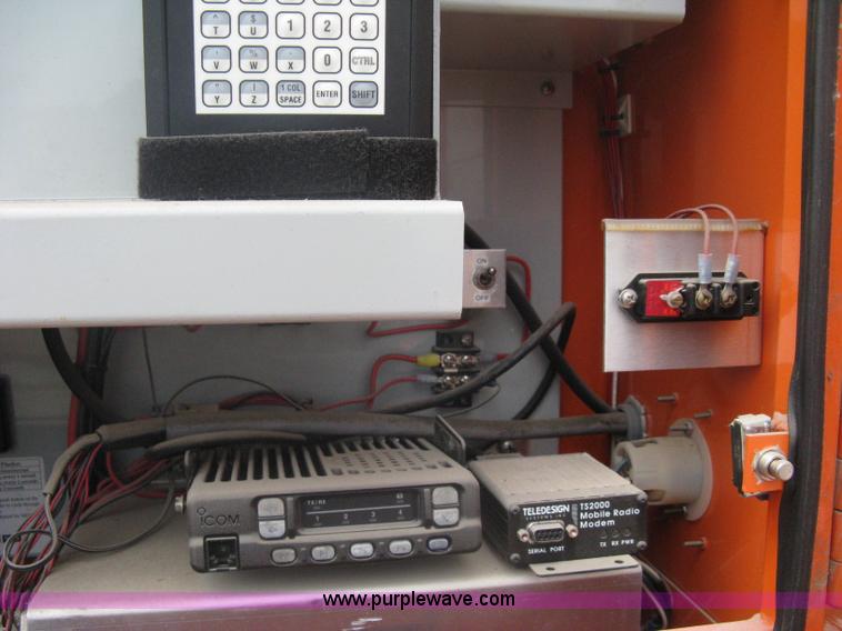 image for item A6292 2003 AMSIG CMS-T331 portable message board