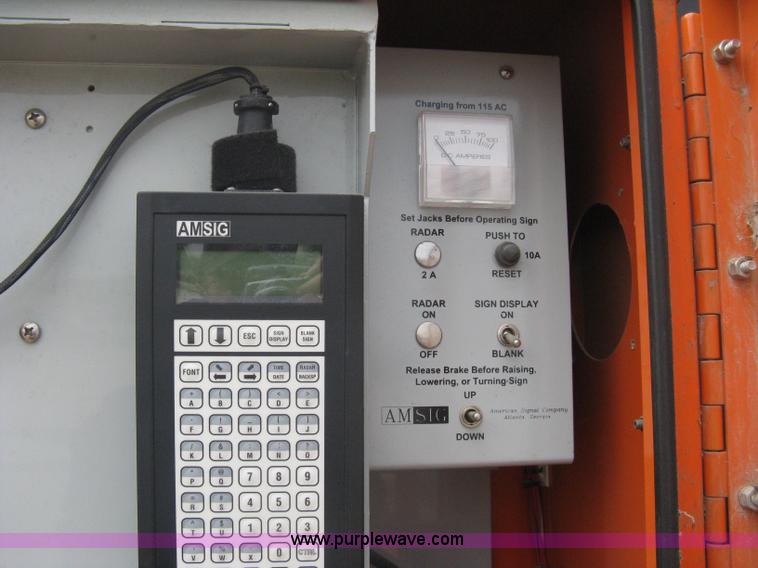 image for item A6292 2003 AMSIG CMS-T331 portable message board