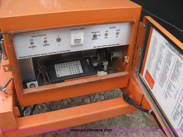 image for item A6293 2004 AMSIG CMS-T331 portable message board