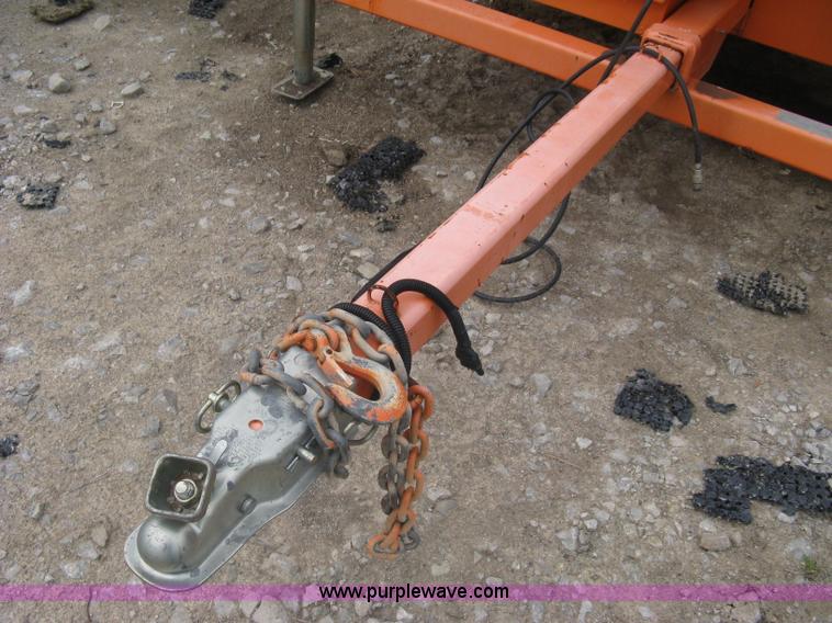 image for item A6294 2004 AMSIG CMS-T331 portable message board