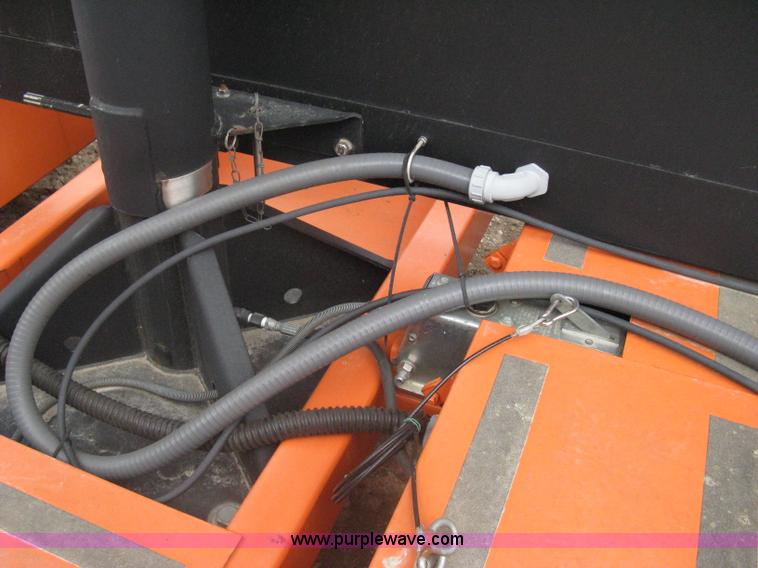 image for item A6294 2004 AMSIG CMS-T331 portable message board