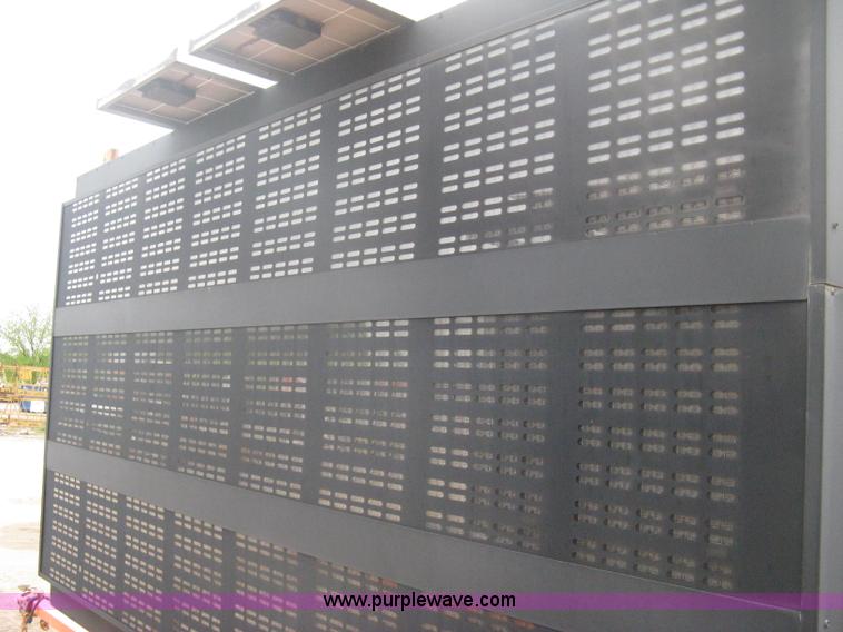 image for item A6294 2004 AMSIG CMS-T331 portable message board