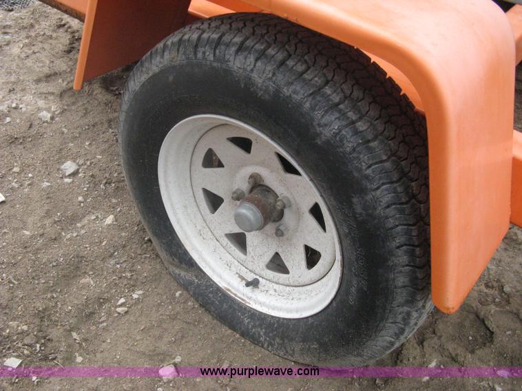 image for item A6294 2004 AMSIG CMS-T331 portable message board