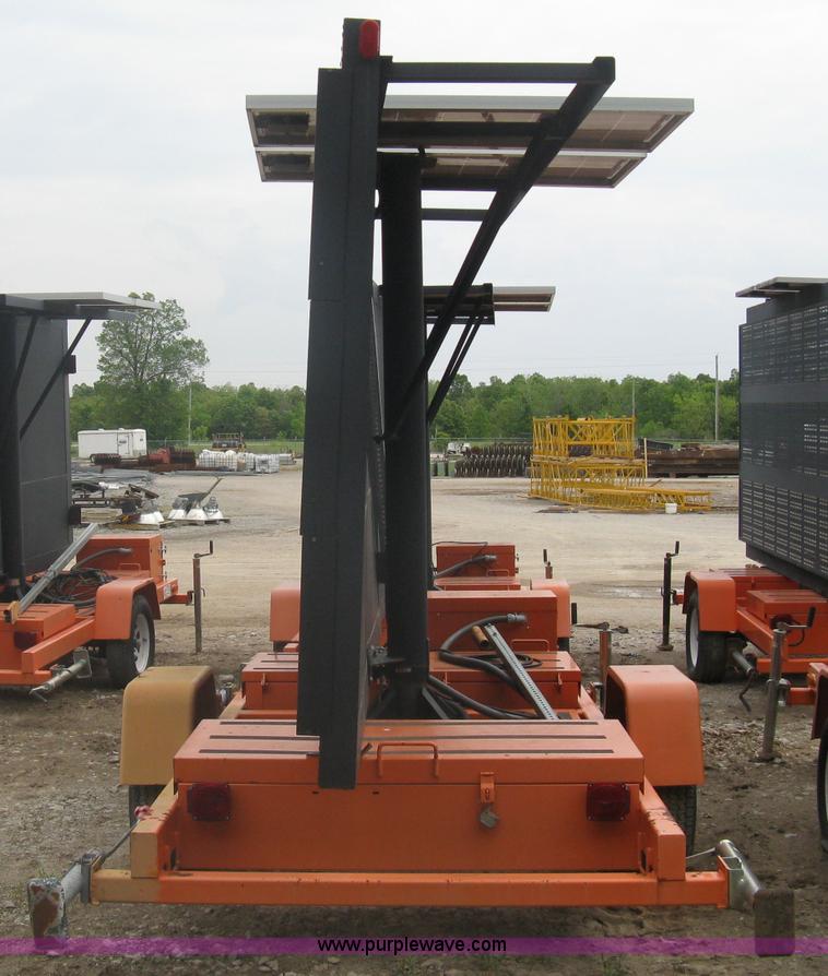 image for item A6295 2004 AMSIG CMS-T331 portable message board