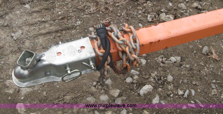 image for item A6295 2004 AMSIG CMS-T331 portable message board